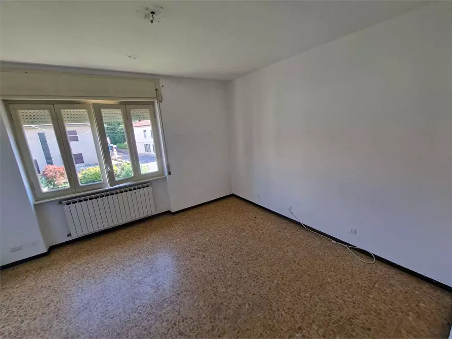 Immagine 23 di Porzione di casa in vendita  in Via Aldo Moro a Travedona-Monate