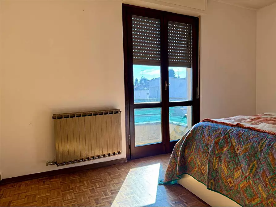 Immagine 14 di Quadrilocale in vendita  in via Roma a Cardano Al Campo