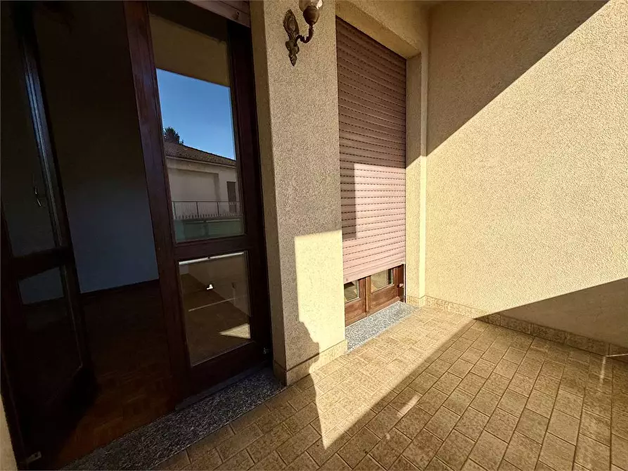 Immagine 24 di Quadrilocale in vendita  in via Roma a Cardano Al Campo