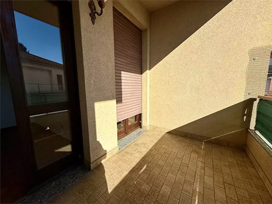 Immagine 26 di Quadrilocale in vendita  in via Roma a Cardano Al Campo