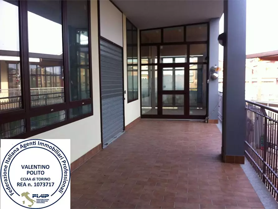 Immagine 9 di Negozio in vendita  in Via padre Giovanni Aliberti 45/47 a Vinovo