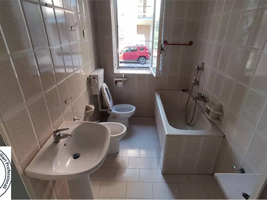 Immagine 24 di Trilocale in vendita  in Via Amedeo Avogadro 28 a Nichelino