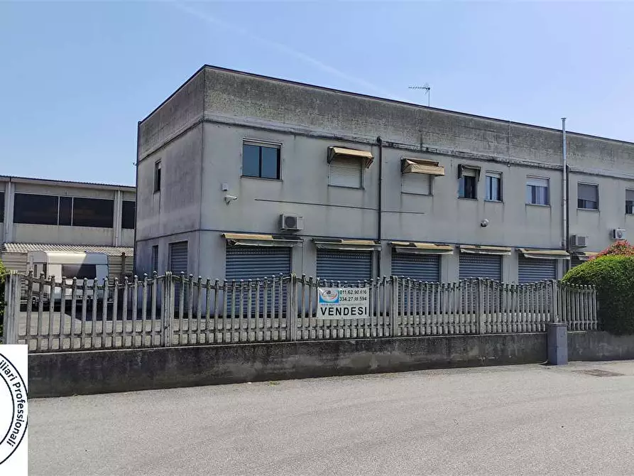Immagine 1 di Quadrilocale in vendita  in Via Carignano 55 a La Loggia