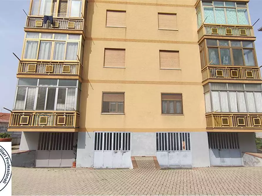 Immagine 2 di Garage in affitto  in Via umberto Giordano 14 a Nichelino