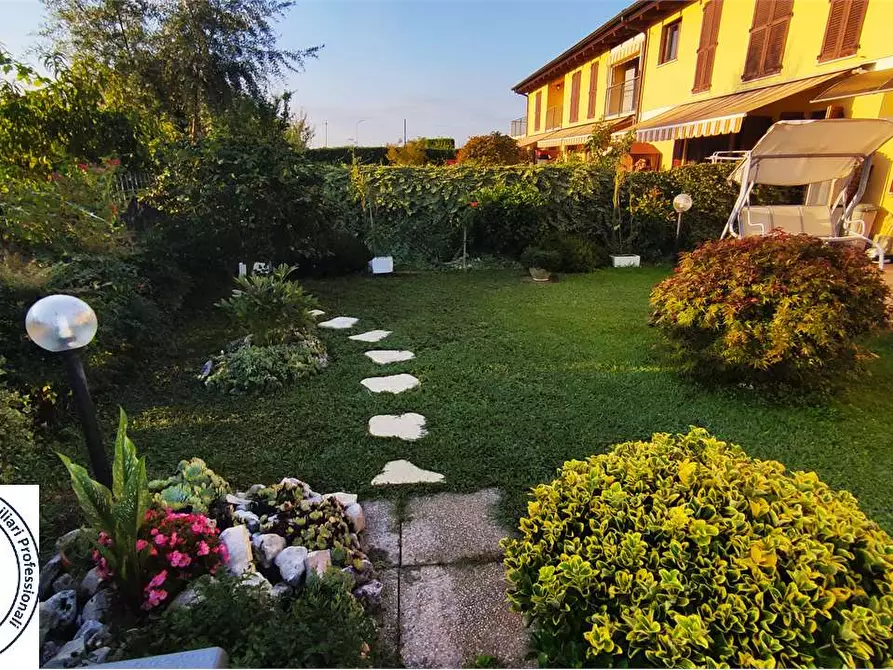 Immagine 2 di Villetta a schiera in vendita  in via Carignano 79 a Vinovo