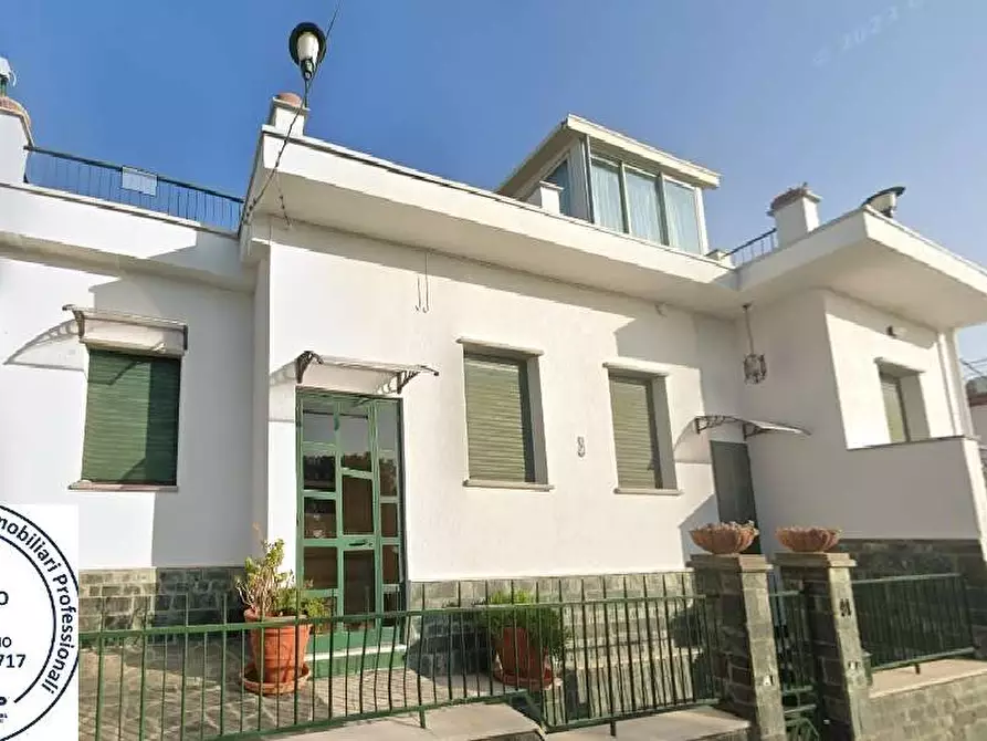 Immagine 1 di Villa in vendita  in Via Orizzonte 91 a Andora