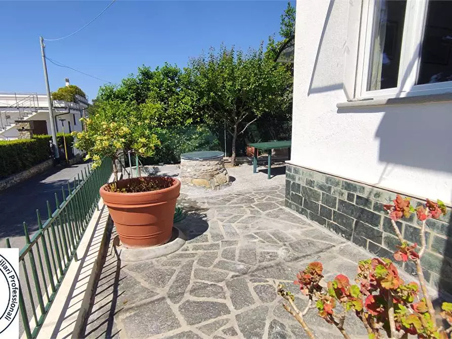 Immagine 12 di Villa in vendita  in Via Orizzonte 91 a Andora