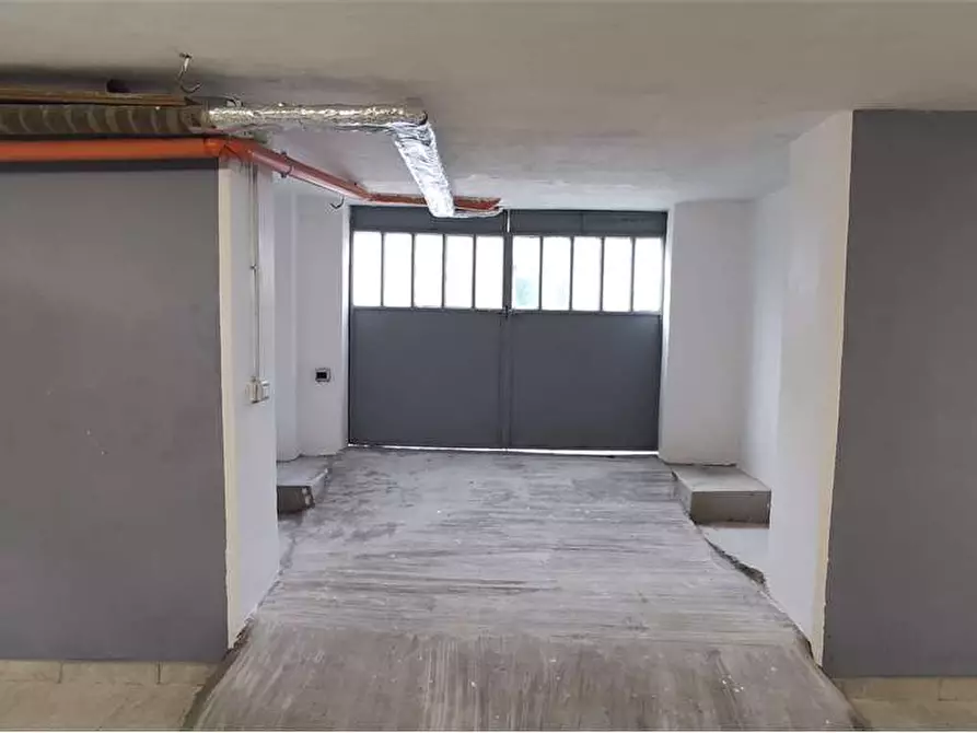 Immagine 3 di Magazzino in vendita  in Via Lagrange 8 a Nichelino