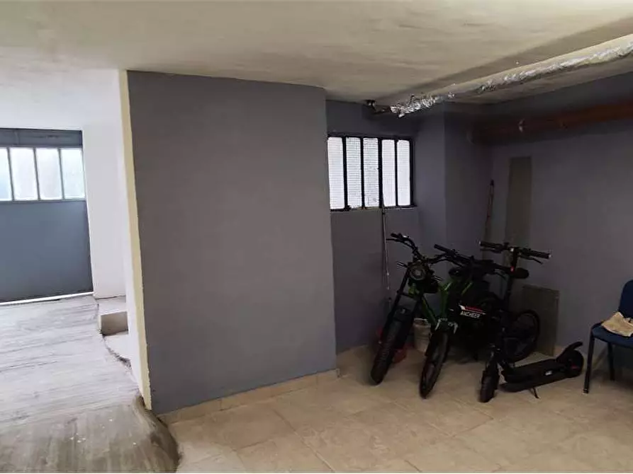 Immagine 4 di Magazzino in vendita  in Via Lagrange 8 a Nichelino