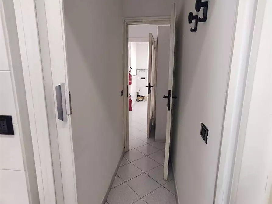 Immagine 14 di Quadrilocale in vendita  in Strada Carignano 32 a Moncalieri