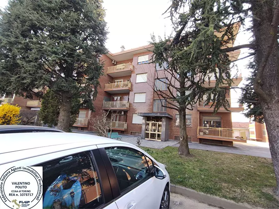Immagine 25 di Quadrilocale in vendita  in Strada Carignano 32 a Moncalieri
