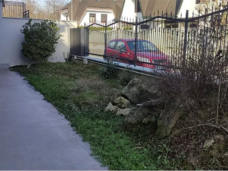 Immagine 26 di Quadrilocale in vendita  in Via Monginevro 6 a Vinovo