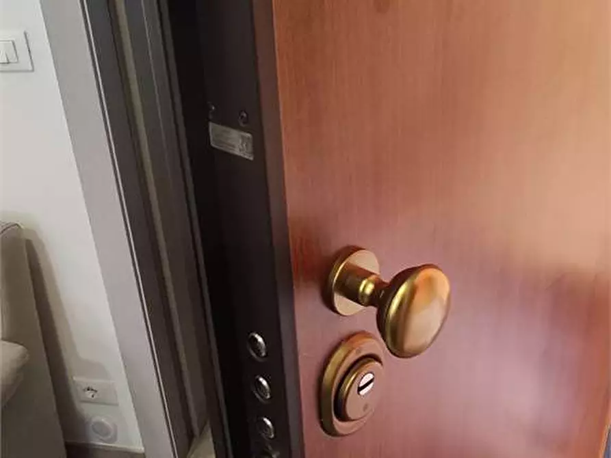 Immagine 27 di Trilocale in vendita  in Via Sestriere 28 a Moncalieri