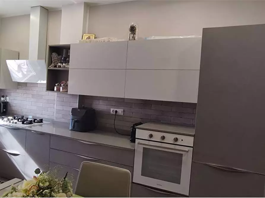 Immagine 2 di Trilocale in vendita  in Via Sestriere 28 a Moncalieri