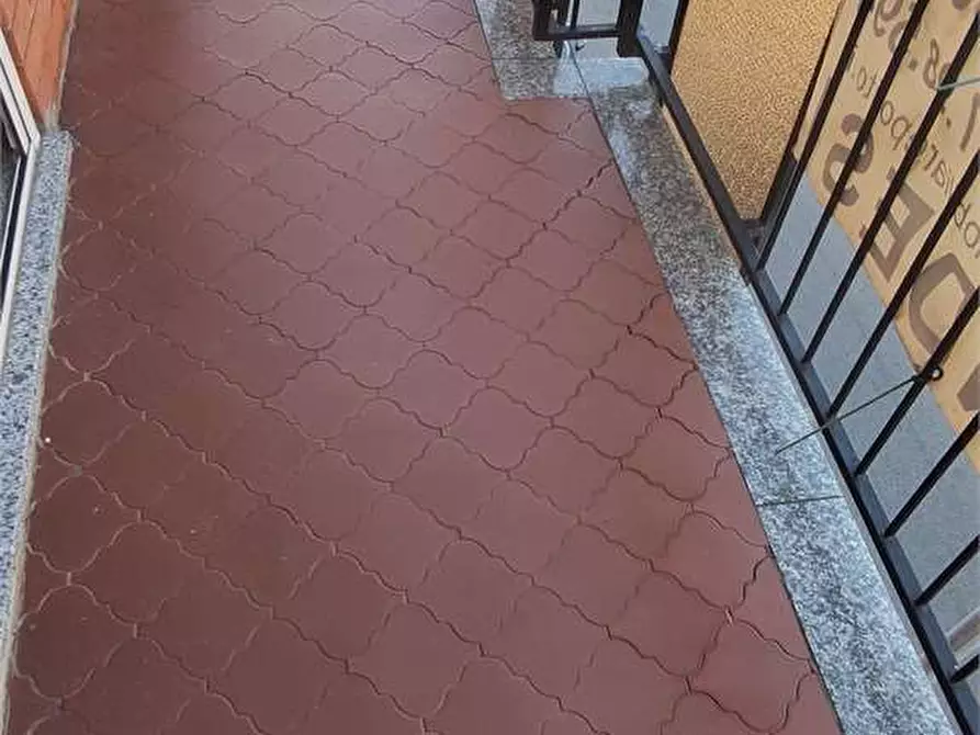 Immagine 31 di Trilocale in vendita  in Via Sestriere 28 a Moncalieri