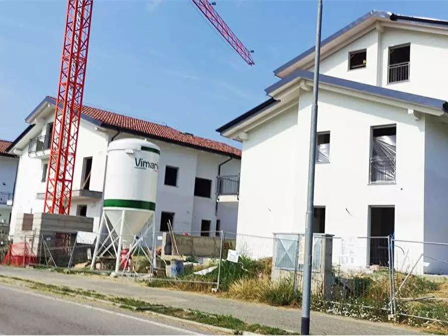 Immagine 5 di Magazzino in vendita  a Vinovo