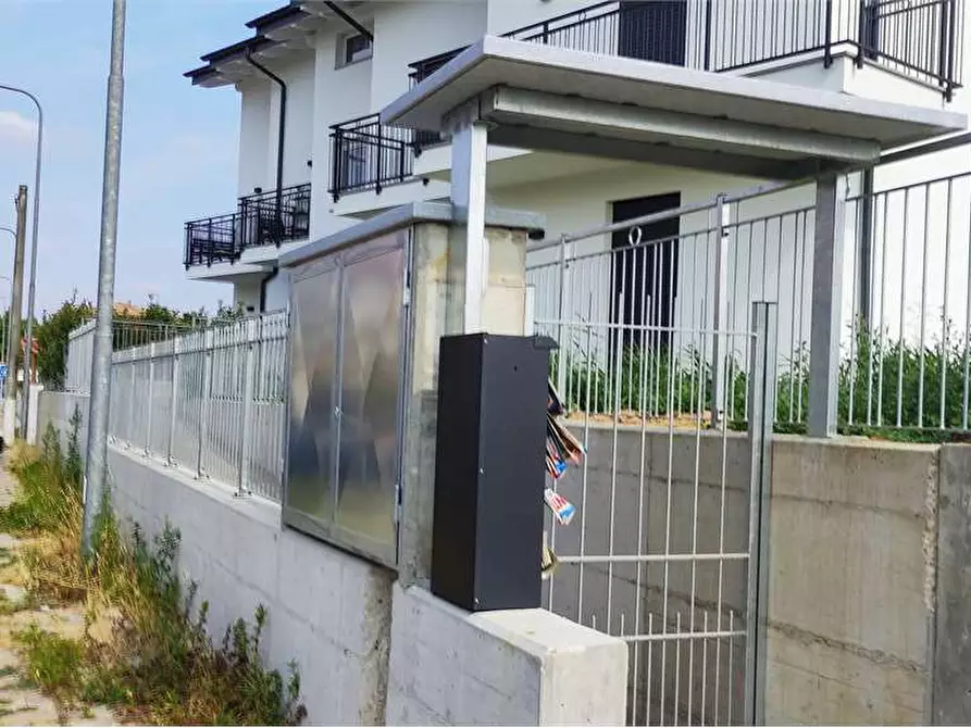 Immagine 8 di Quadrilocale in vendita  in Via Giovanni Valetti 52/C a Vinovo