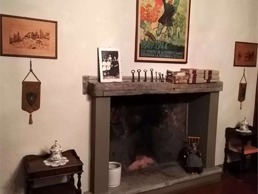 Immagine 12 di Villa in vendita  a Quarrata