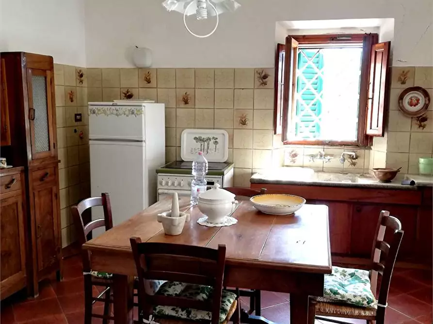 Immagine 24 di Villa in vendita  a Quarrata