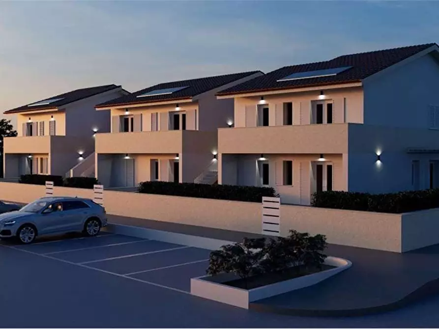 Immagine 8 di Attico in vendita  a Agliana