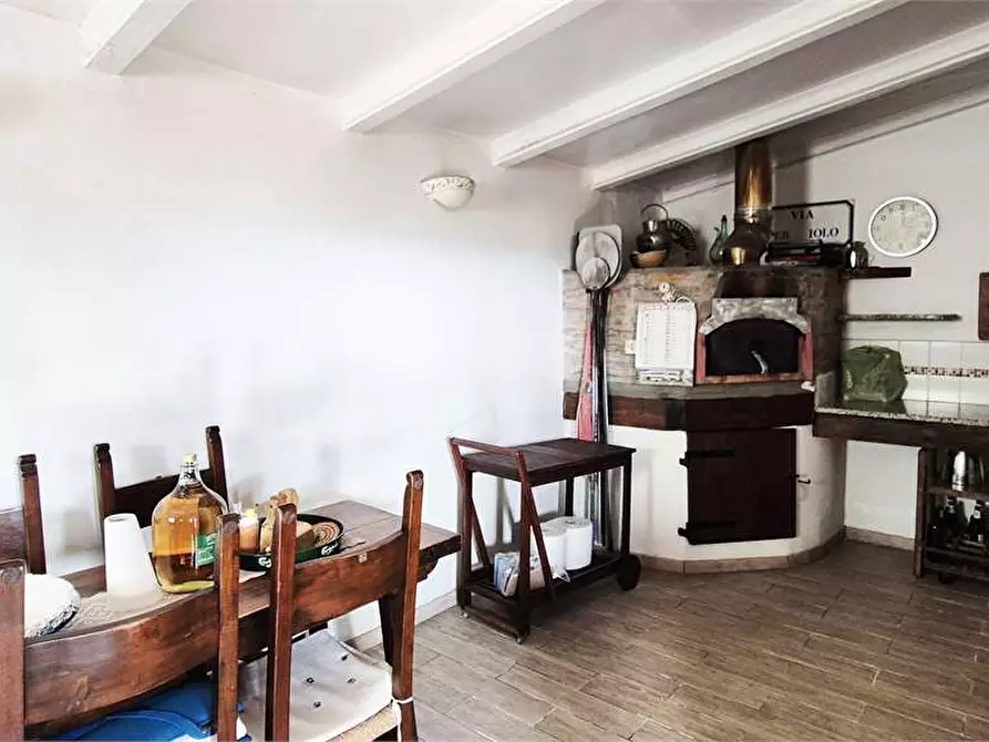 Immagine 21 di Villa in vendita  a Prato