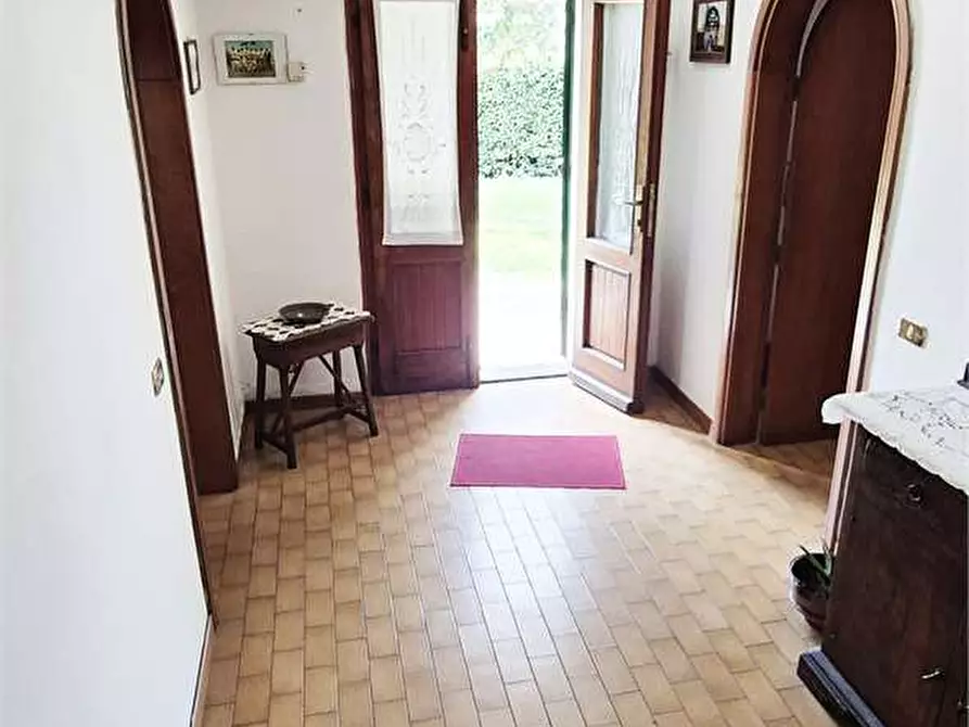 Immagine 30 di Villa in vendita  a Prato