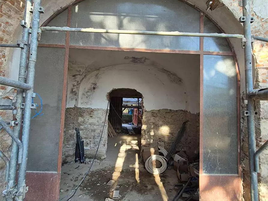 Immagine 8 di Porzione di villa in vendita  a Prato