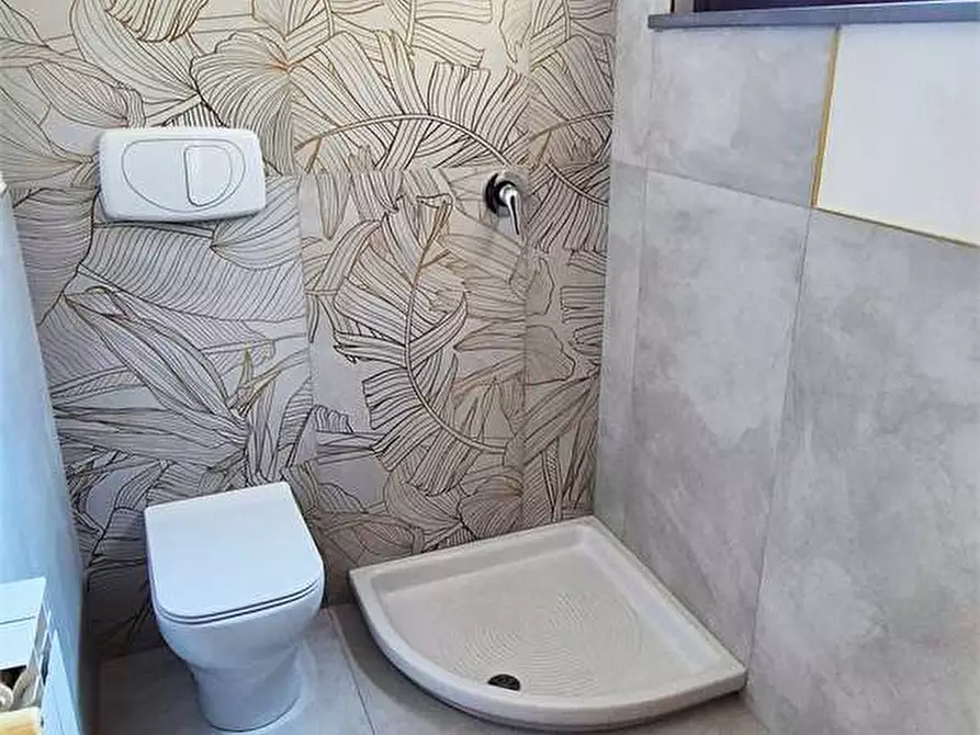 Immagine 11 di Rustico / casale in vendita  a Pistoia