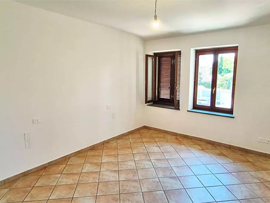 Immagine 8 di Rustico / casale in vendita  a Pistoia