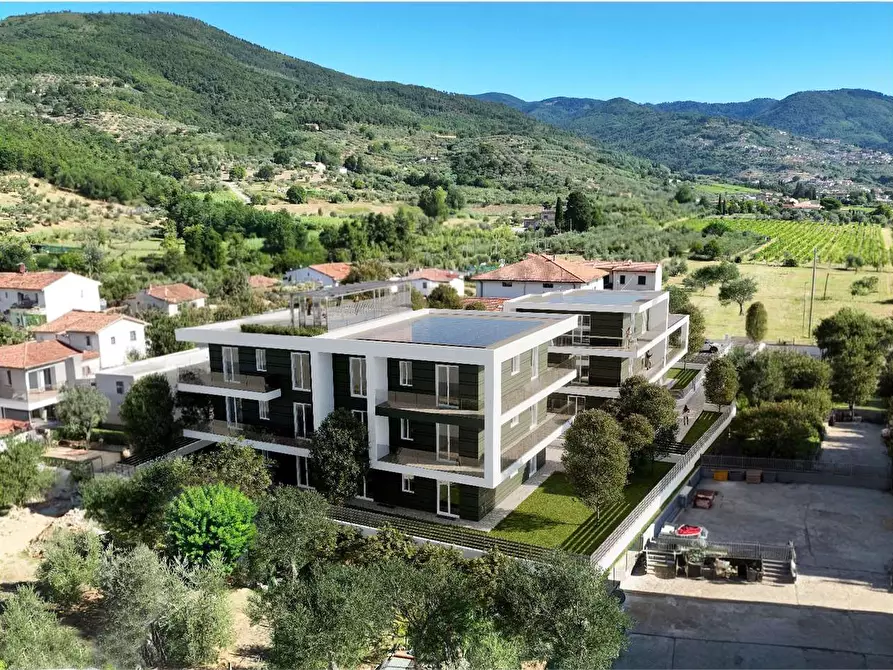 Immagine 1 di Quadrilocale in vendita  a Montale