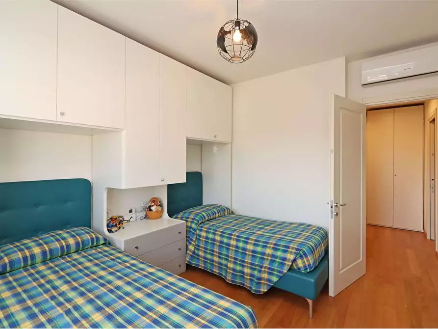 Immagine 28 di Attico in vendita  a Prato