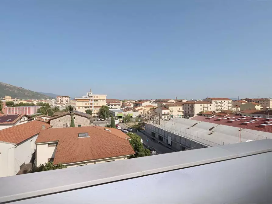 Immagine 20 di Attico in vendita  a Prato