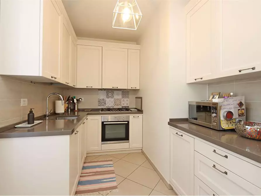 Immagine 6 di Attico in vendita  a Prato