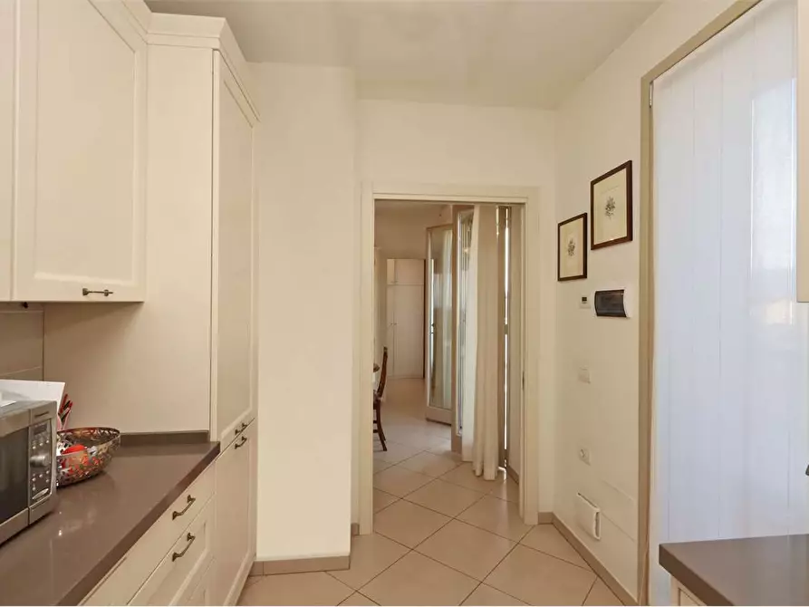 Immagine 19 di Attico in vendita  a Prato