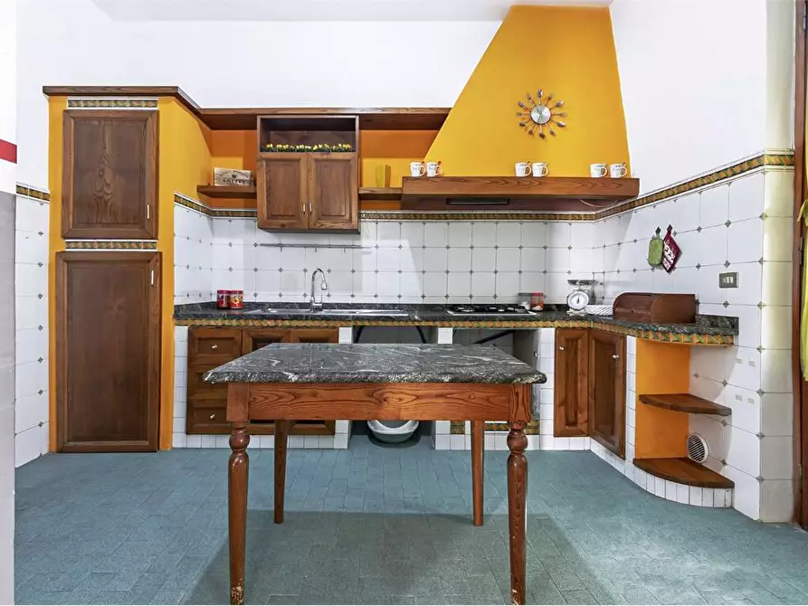 Immagine 6 di Appartamento in vendita  a Quarrata