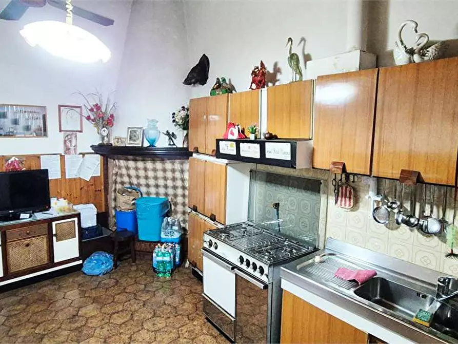 Immagine 4 di Appartamento in vendita  a Prato