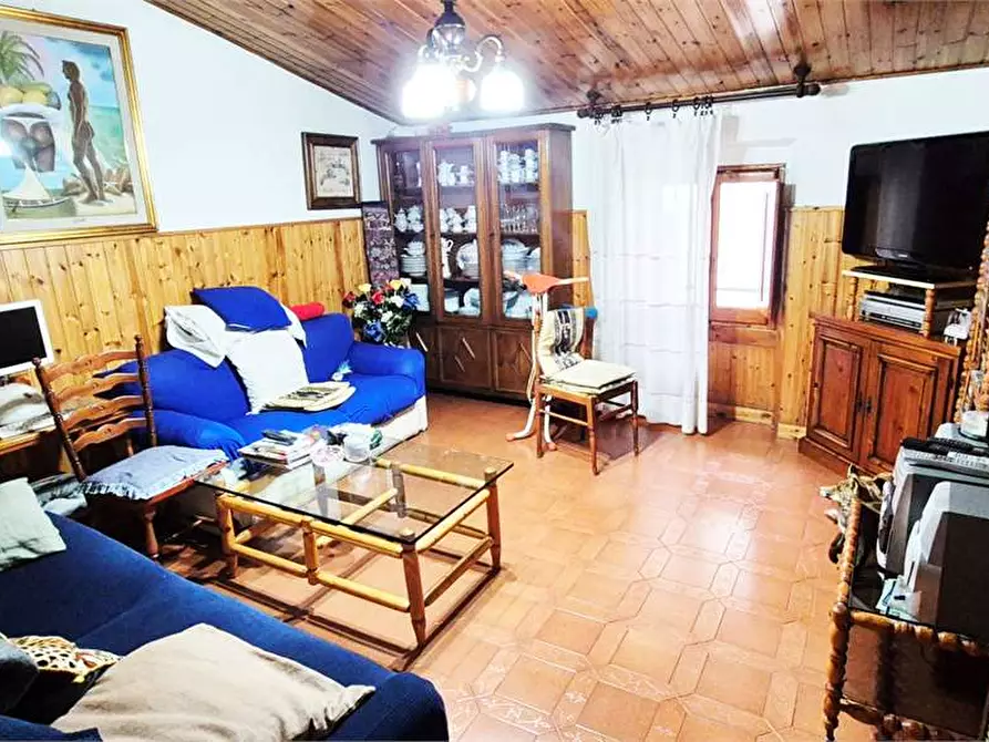 Immagine 1 di Appartamento in vendita  a Prato