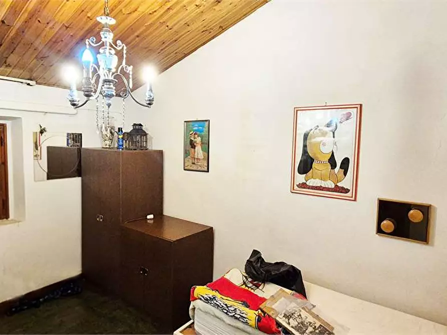 Immagine 9 di Appartamento in vendita  a Prato