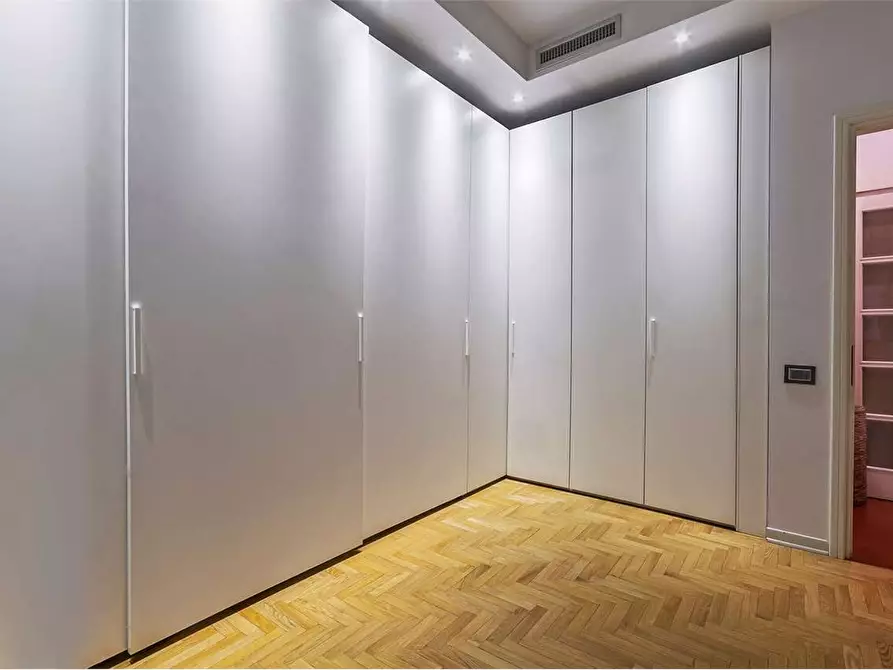 Immagine 9 di Appartamento in vendita  a Prato