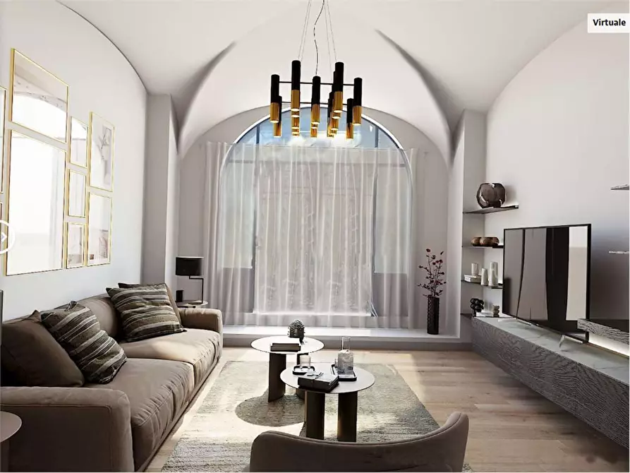 Immagine 2 di Porzione di villa in vendita  a Prato