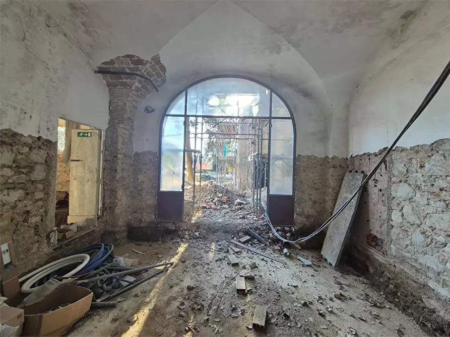 Immagine 9 di Porzione di villa in vendita  a Prato