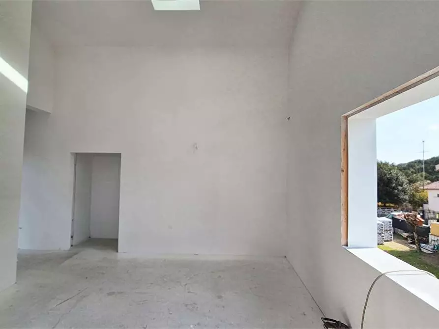 Immagine 11 di Attico in vendita  a Agliana