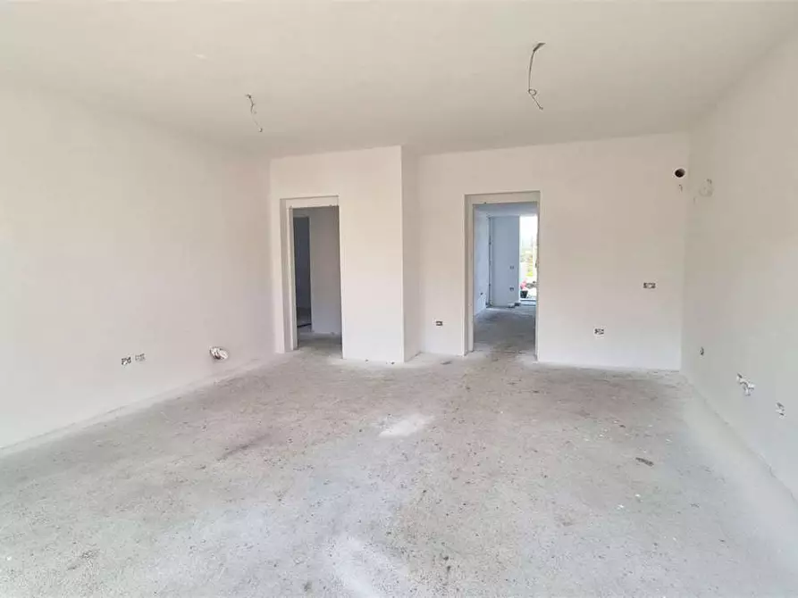 Immagine 1 di Appartamento in vendita  a Agliana