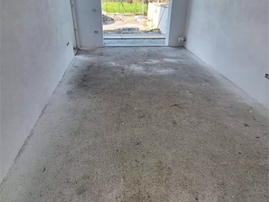 Immagine 5 di Appartamento in vendita  a Agliana