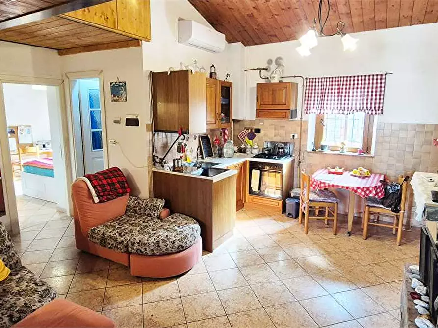 Immagine 29 di Casa indipendente in vendita  a Quarrata