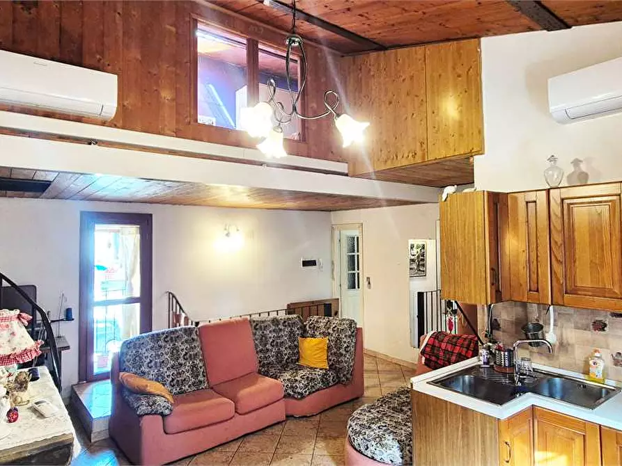 Immagine 26 di Casa indipendente in vendita  a Quarrata