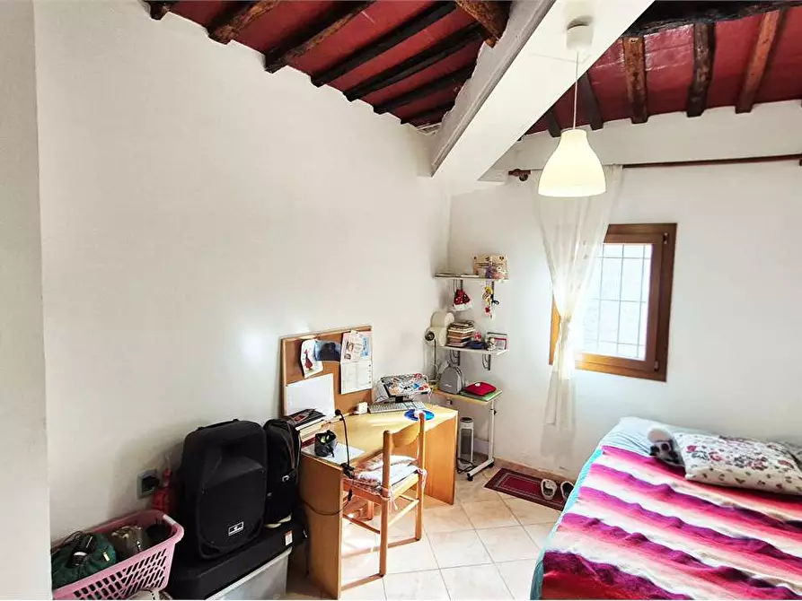 Immagine 6 di Casa indipendente in vendita  a Quarrata