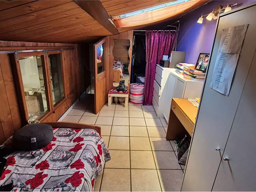 Immagine 11 di Casa indipendente in vendita  a Quarrata