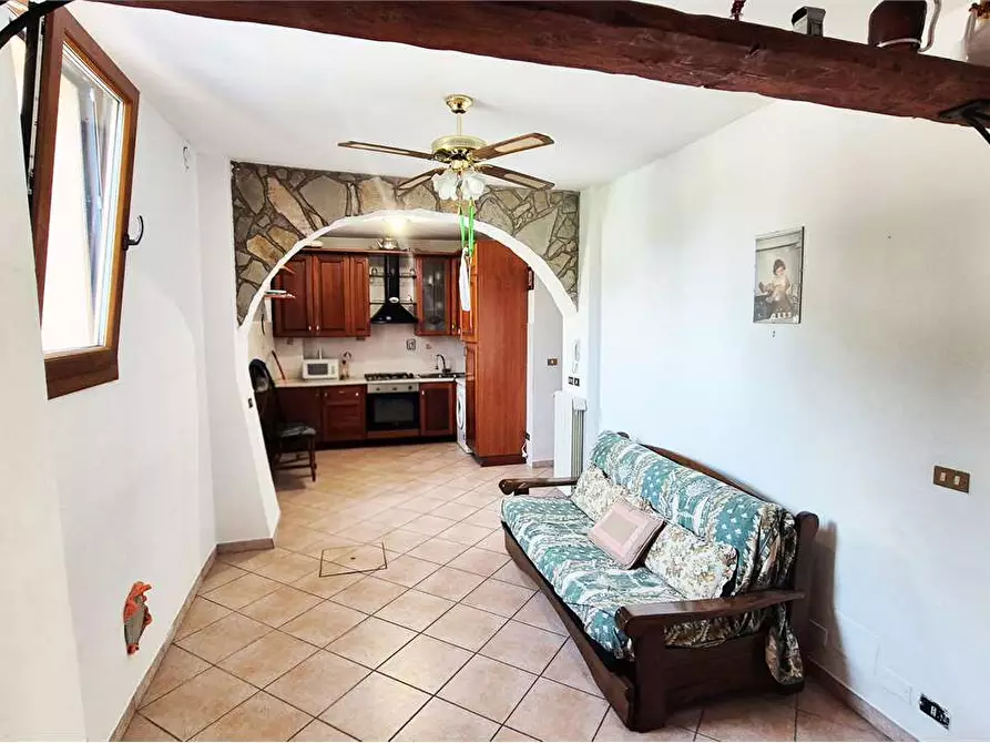 Immagine 15 di Casa indipendente in vendita  a Quarrata