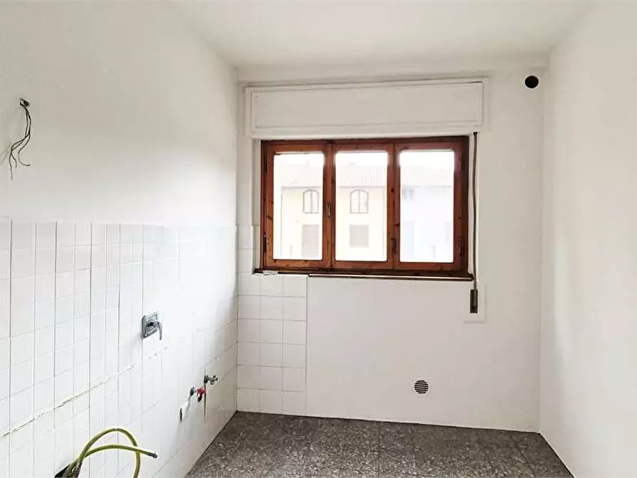 Immagine 6 di Quadrilocale in vendita  a Prato